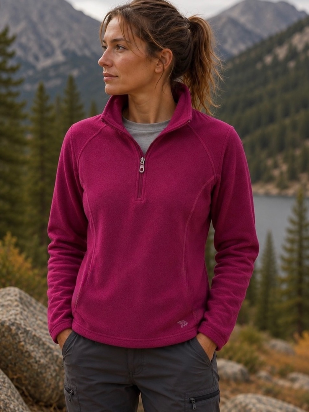 Mountain Hardwear 1/4 zip pullover fleece